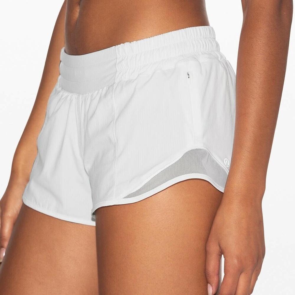 Lululemon White Hotty Hot Low-Rise 2.5-inch Short